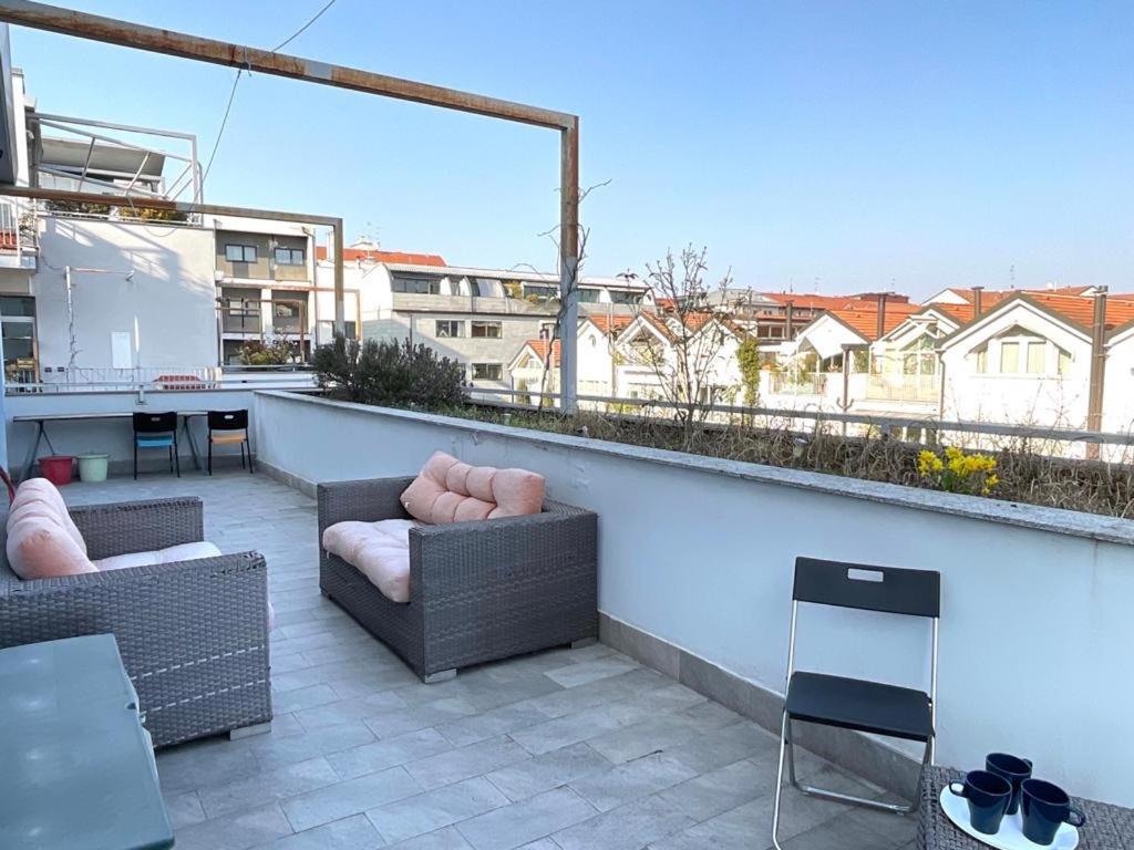 Your Apartments In Navigli District Appartement