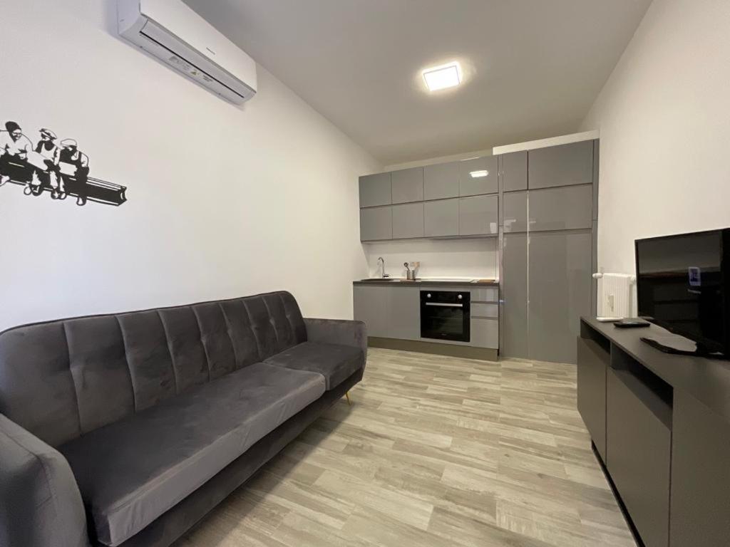 Appartement Your Apartments In Navigli District Milaan